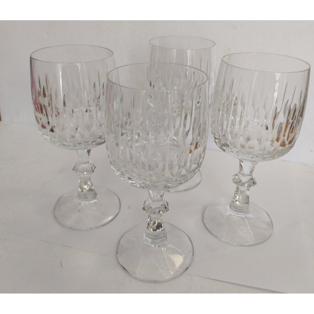Schott-Zwiesel Set of 4 Wine Goblets Set of Four - Tango Pattern